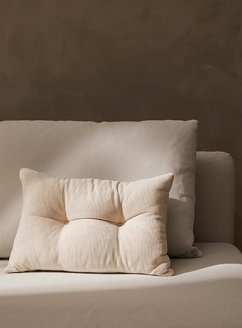 Simons Maison Ivory White Tufted corduroy cushion 33 x 50 cm
