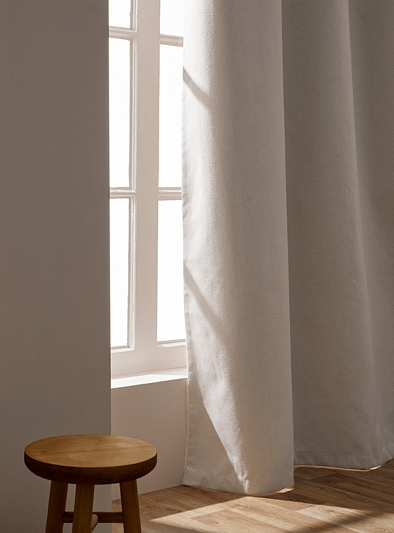 Simons Maison: Le rideau coupe-lumière effet laine Un panneau 130 x 220 cm Ivoire - Beige crème