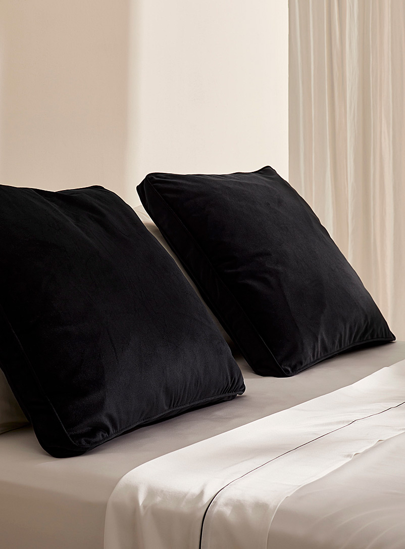 Simons Maison Black Rich velvet Euro cushion 60 x 60 cm