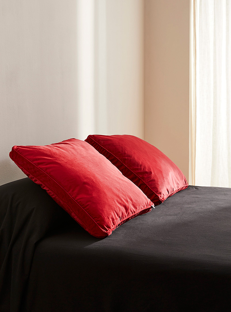 Simons Maison Red Rich velvet Euro cushion 60 x 60 cm