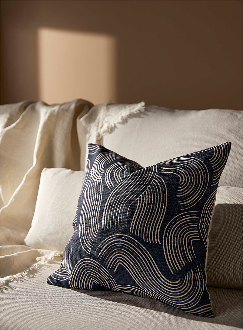 Simons Maison Assorted Artistic curves cushion 45 x 45 cm