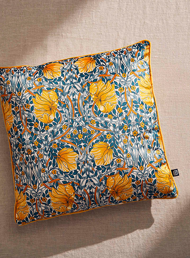 Simons Maison Golden Yellow Floral opulence velvet cushion 45 x 45 cm