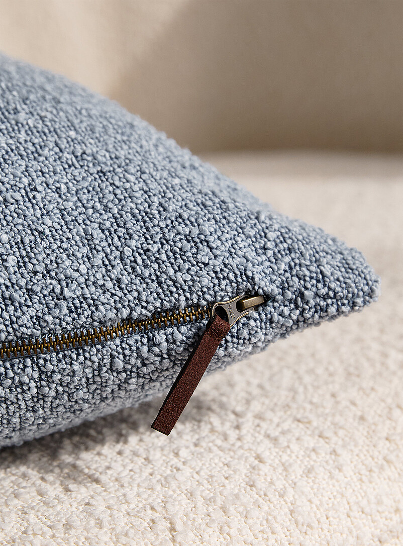 Simons Maison: Le coussin d&eacute;houssable boucl&eacute; 50 x 50 cm Bleu p&acirc;le - Bleu ciel