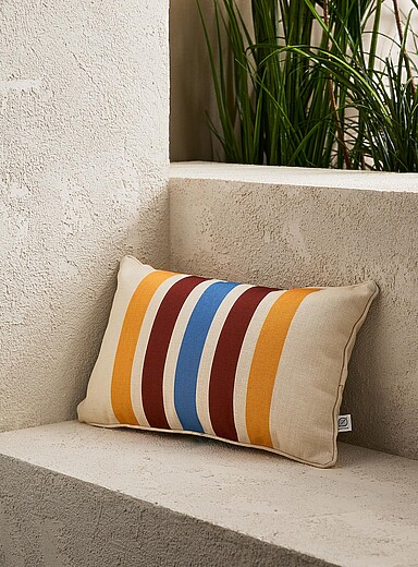 Broad stripes removable-cover outdoor cushion 30 x 50 cm <b>Live Outside exclusive collection</b>