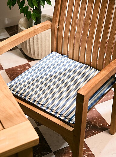 Blue stripes outdoor chair cushion 40 x 40 cm <b>Live Outside exclusive collection</b>