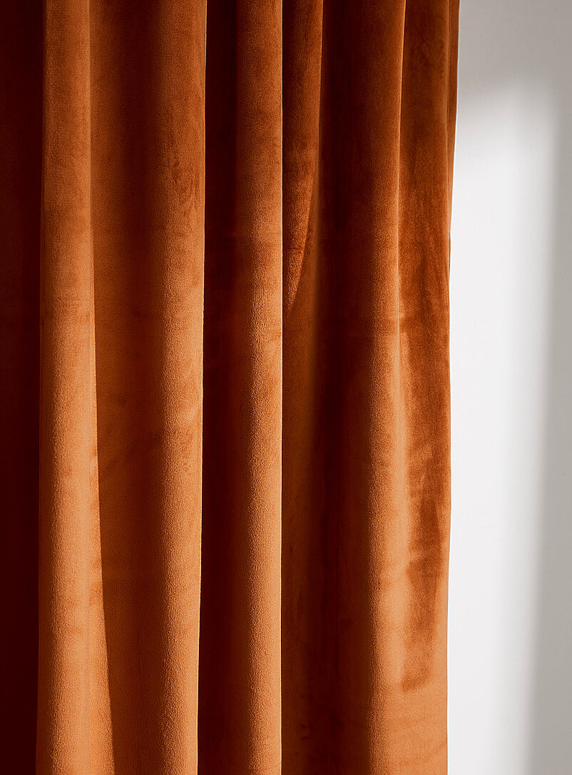Luxurious velvet curtain One panel See available sizes product image 2