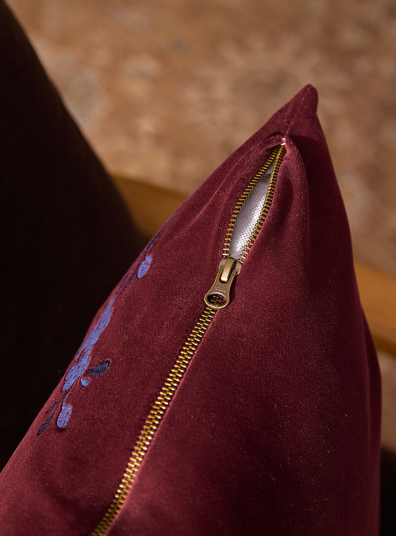 Embroidered flowers velvety burgundy removable cover cushion 50 x 50 cm product image 2