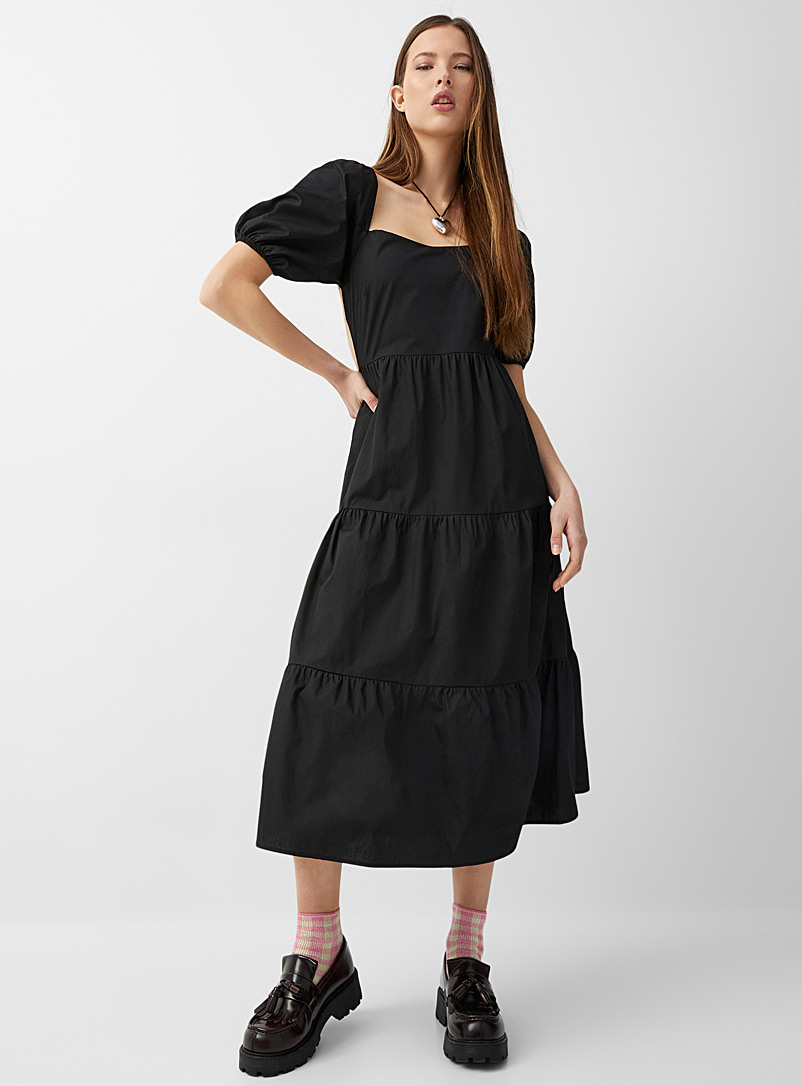 Twik: La robe paysanne dos ouvert Noir pour femme