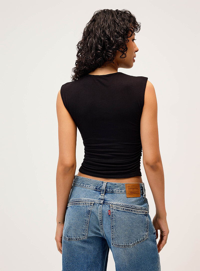 Twik: Le t-shirt ajust&eacute; fronces lat&eacute;rales Noir pour femme