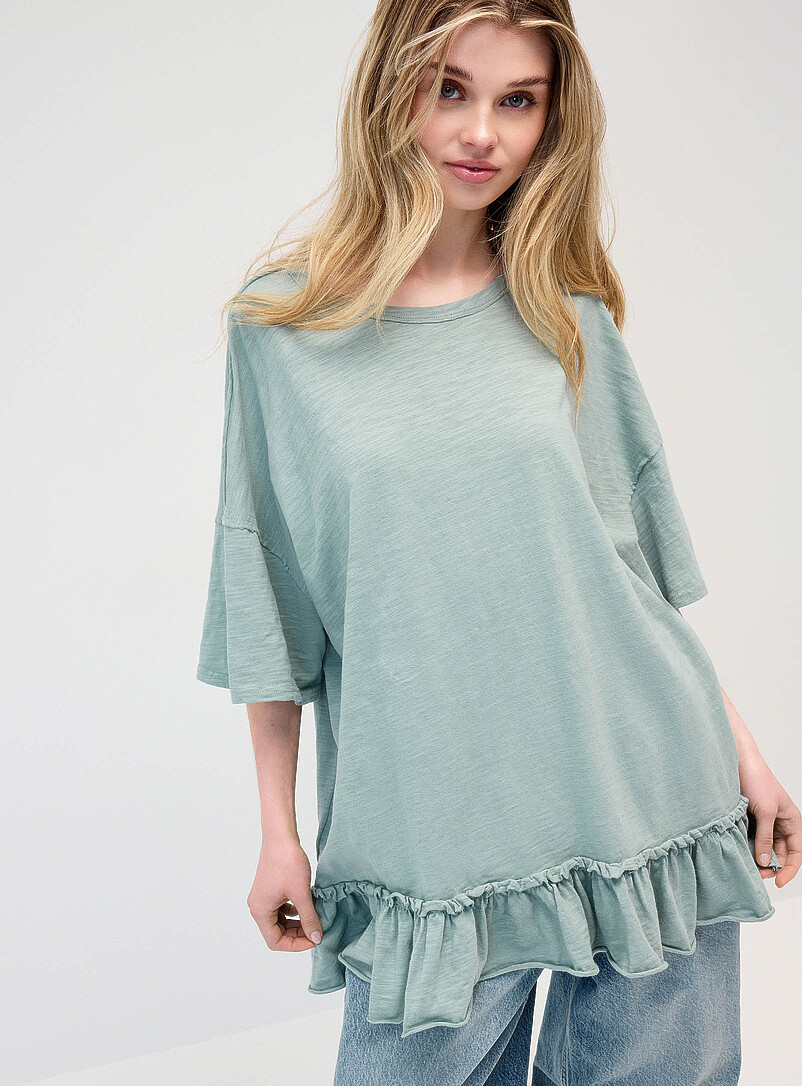 Twik White Ruffled slub oversized T-shirt for women