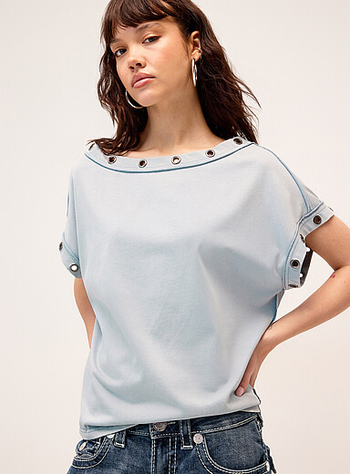 Large eyelets off-the-shoulder T-shirt