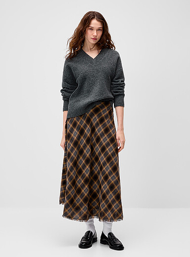 Checkered fringed trim maxi skirt