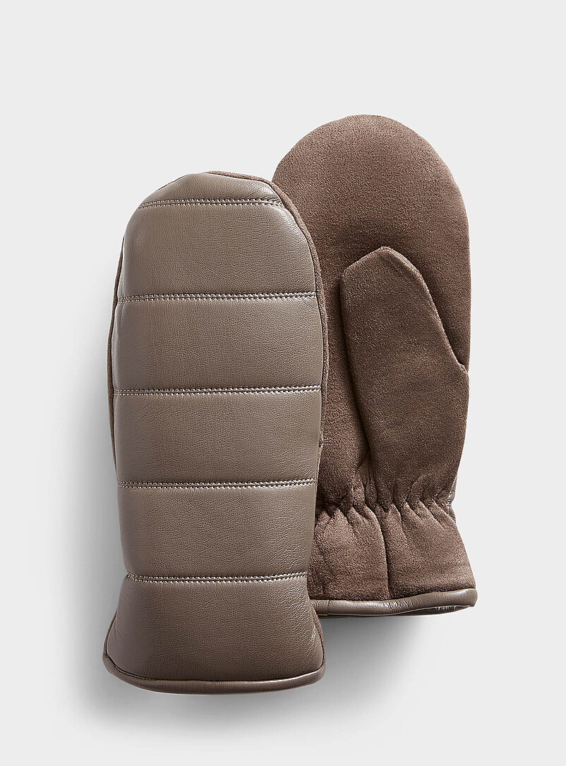 Mittens Lock Women's Mittens | Simons Canada