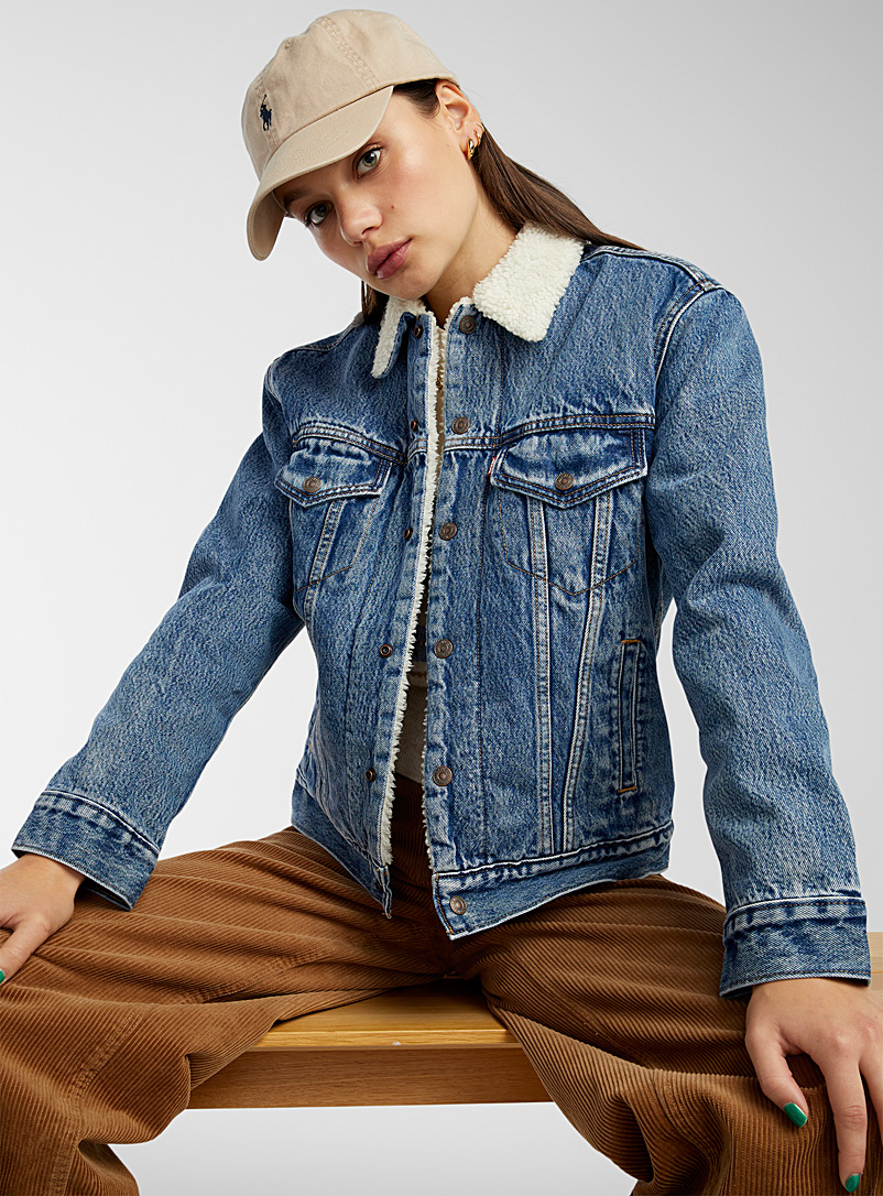 Levi's: La veste jean bleue Trucker façon mouton Bleu pour femme