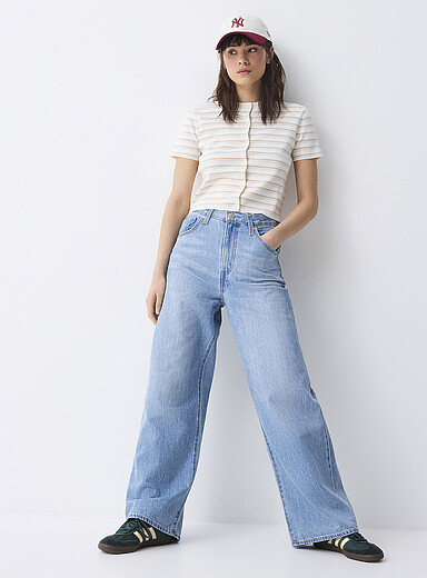 Le jean ultra-ample taille ajustable avec martingale