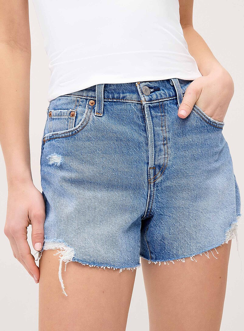 Levi's: Le short 501 Curve Lav&eacute; clair pour femme