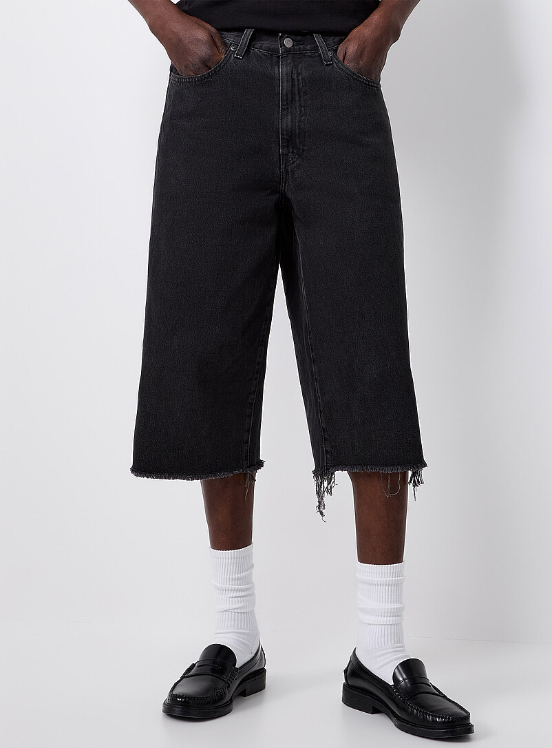 Levi's: Le capri 478 denim d&eacute;lav&eacute; <b>Coupe ample</b> Noir pour homme