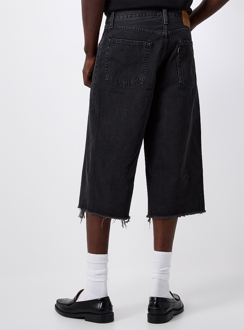 Levi's Black Faded denim 478 capris <b>Baggy fit</b> for men