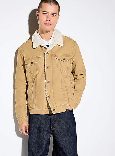 High-pile fleece-lined denim jacket