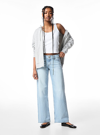 Le jean Superlow ample