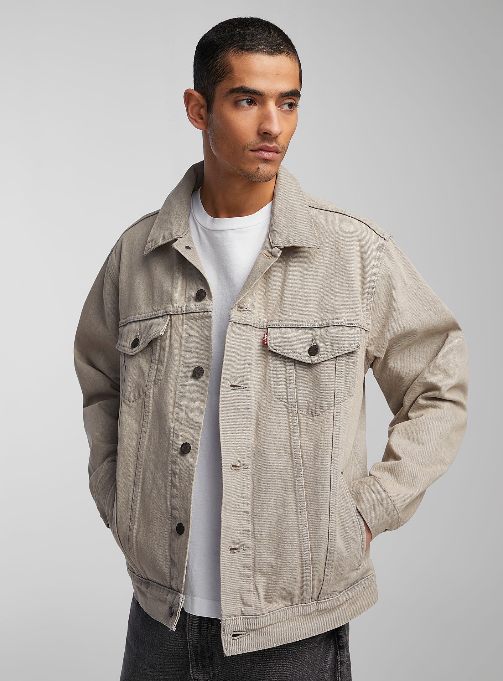 Shop Levi's Trucker Loose Denim Jacket In Ivory White