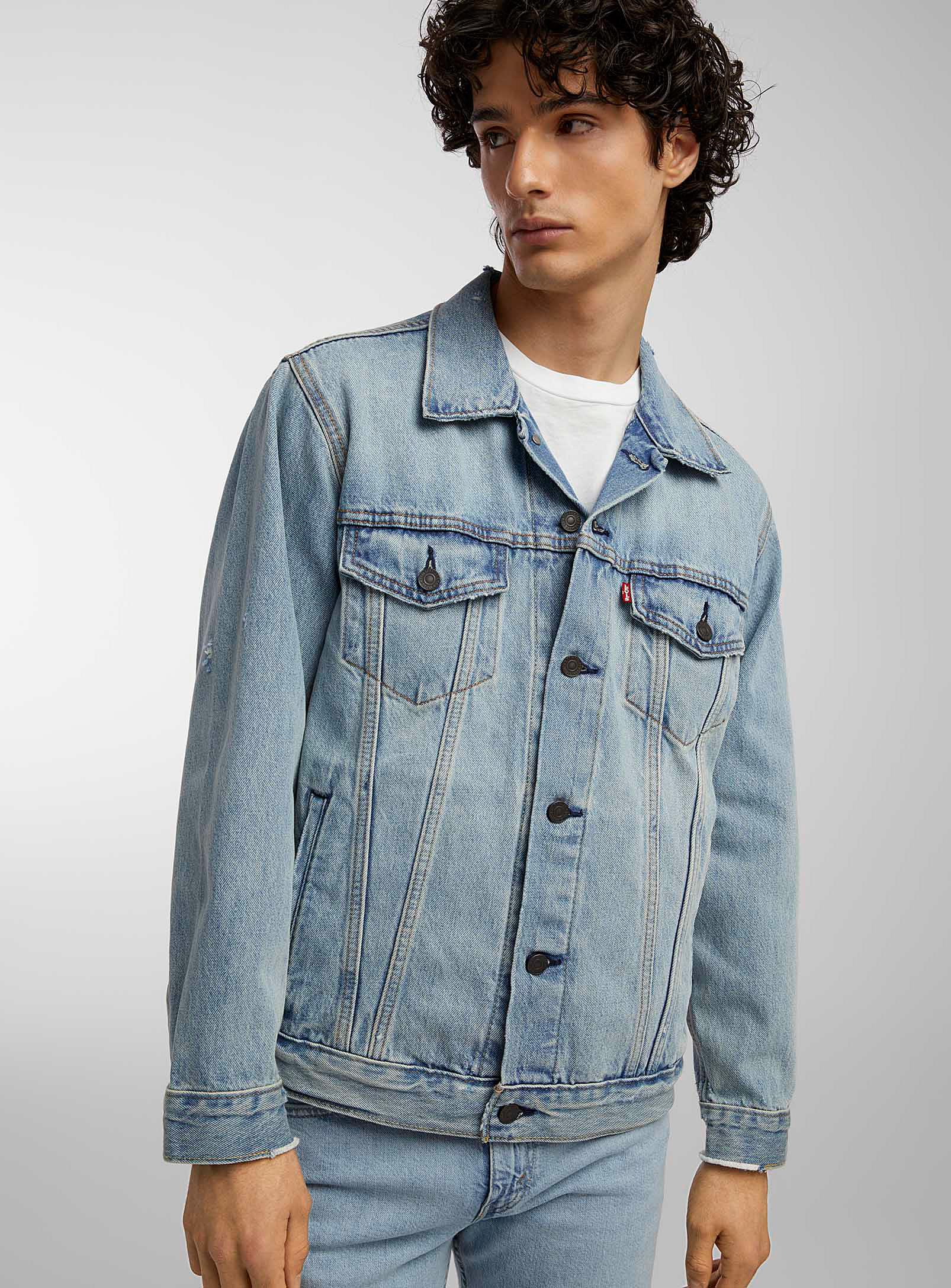 Levi's - Men's Faded denim Trucker jacket