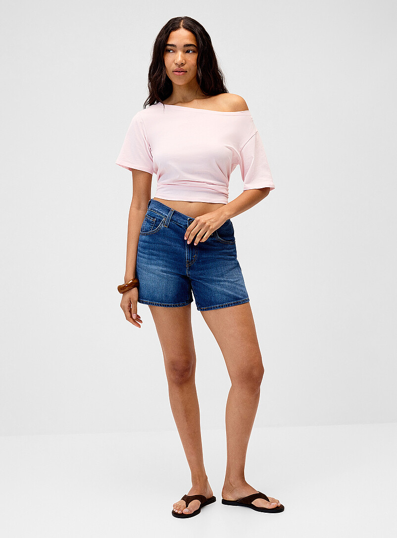Cinch Short