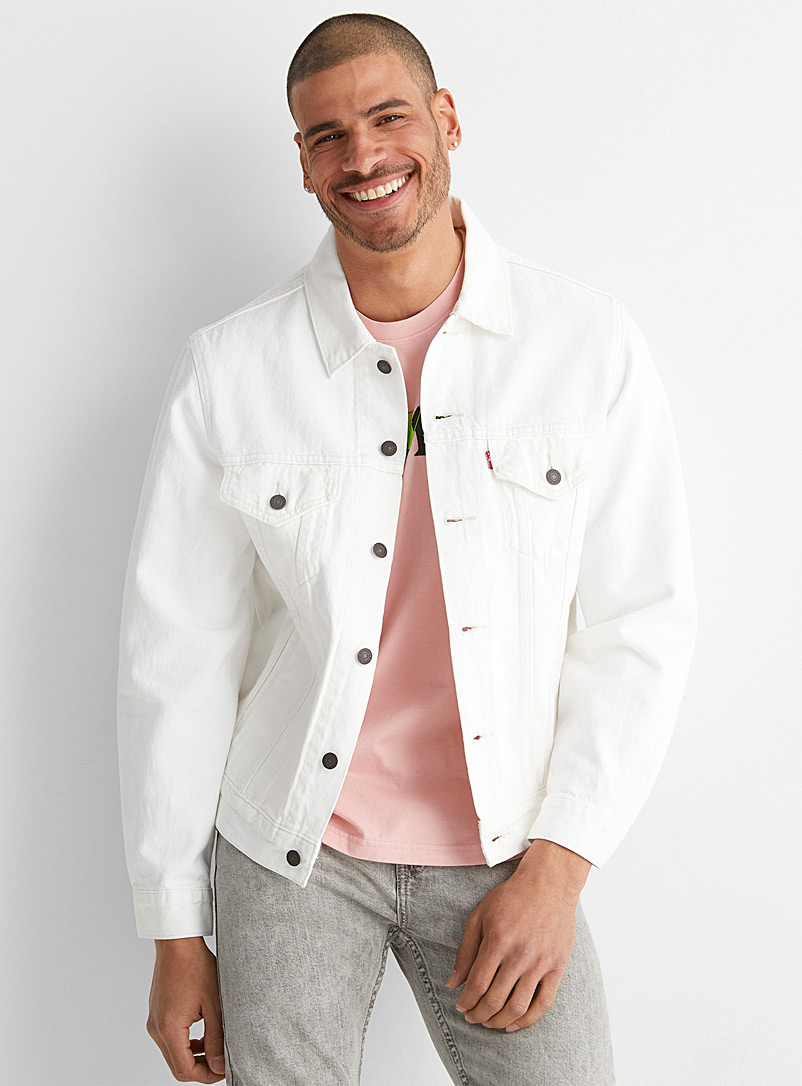 Trucker white jean jacket | Levi's | Men's Denim Jackets & Jean Jackets |  Simons