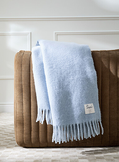 Simons Maison: Le jet&eacute; effet mohair nuance poudr&eacute;e 130 x 170 cm Vert bouteille - Sapin
