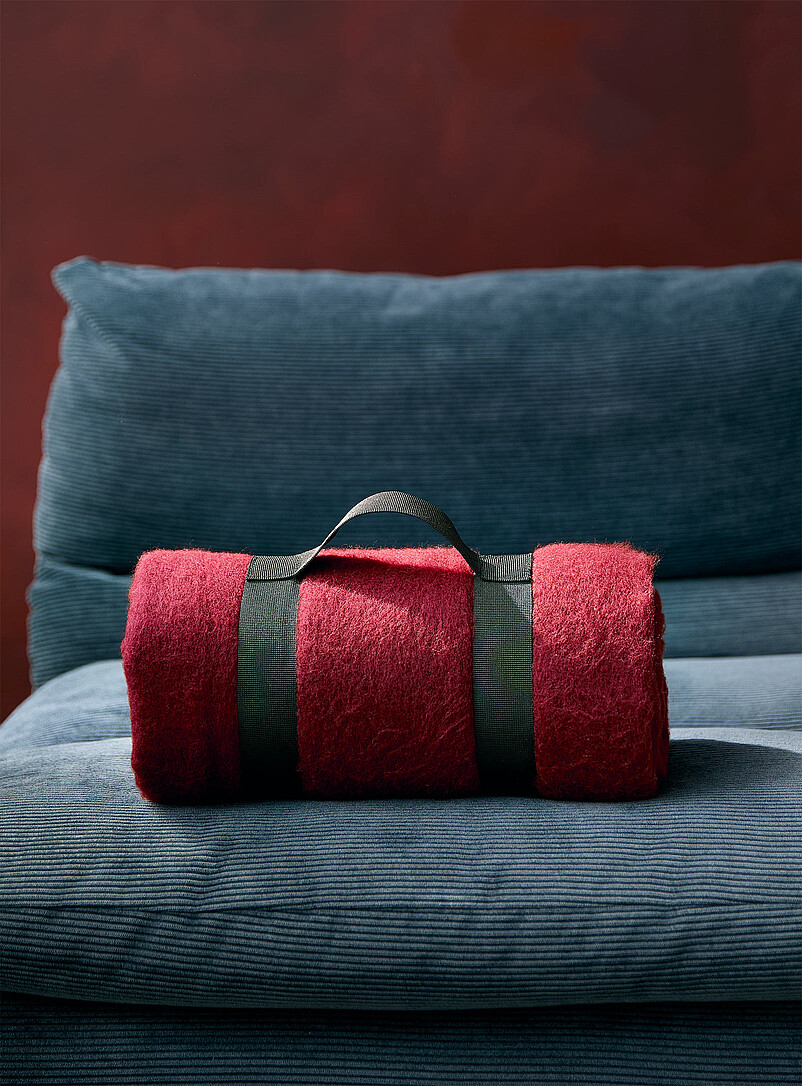 Simons Maison: Le jet&eacute; effet mohair nuance poudr&eacute;e 130 x 170 cm Bourgogne