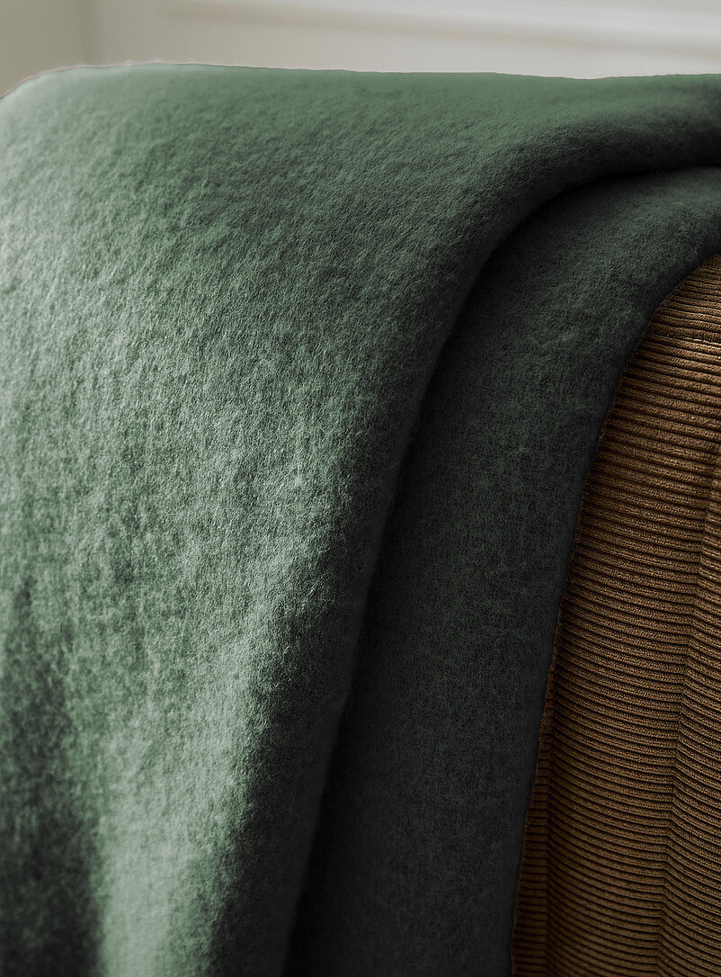 Powdery tone faux-mohair throw 130 x 170 cm product image 2