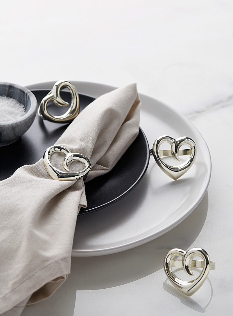 Simons Maison Silver Artistic heart napkin rings Set of 4