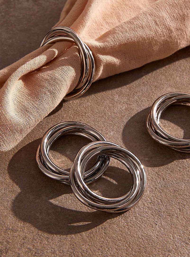 Simons Maison: Les anneaux à serviette métalliques Ensemble de 4 Argent