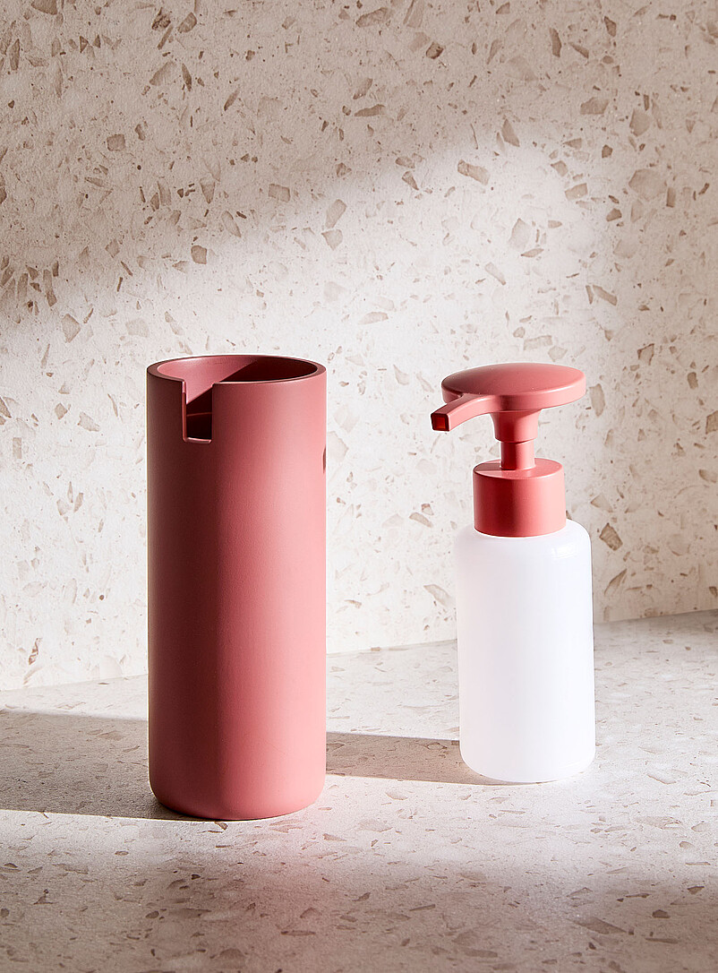 Simons Maison: Les accessoires minimalistes r&eacute;sine Noir