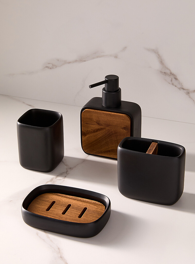 Simons Maison White Acacia wood and resin accessories