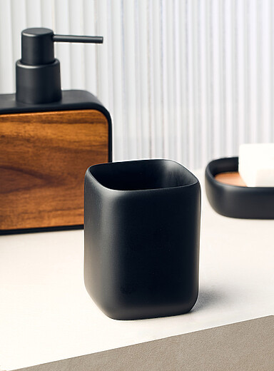 Square resin tumbler