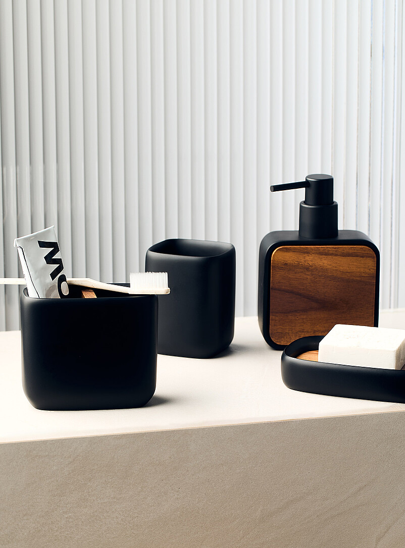 Acacia wood and resin accessories product image 2
