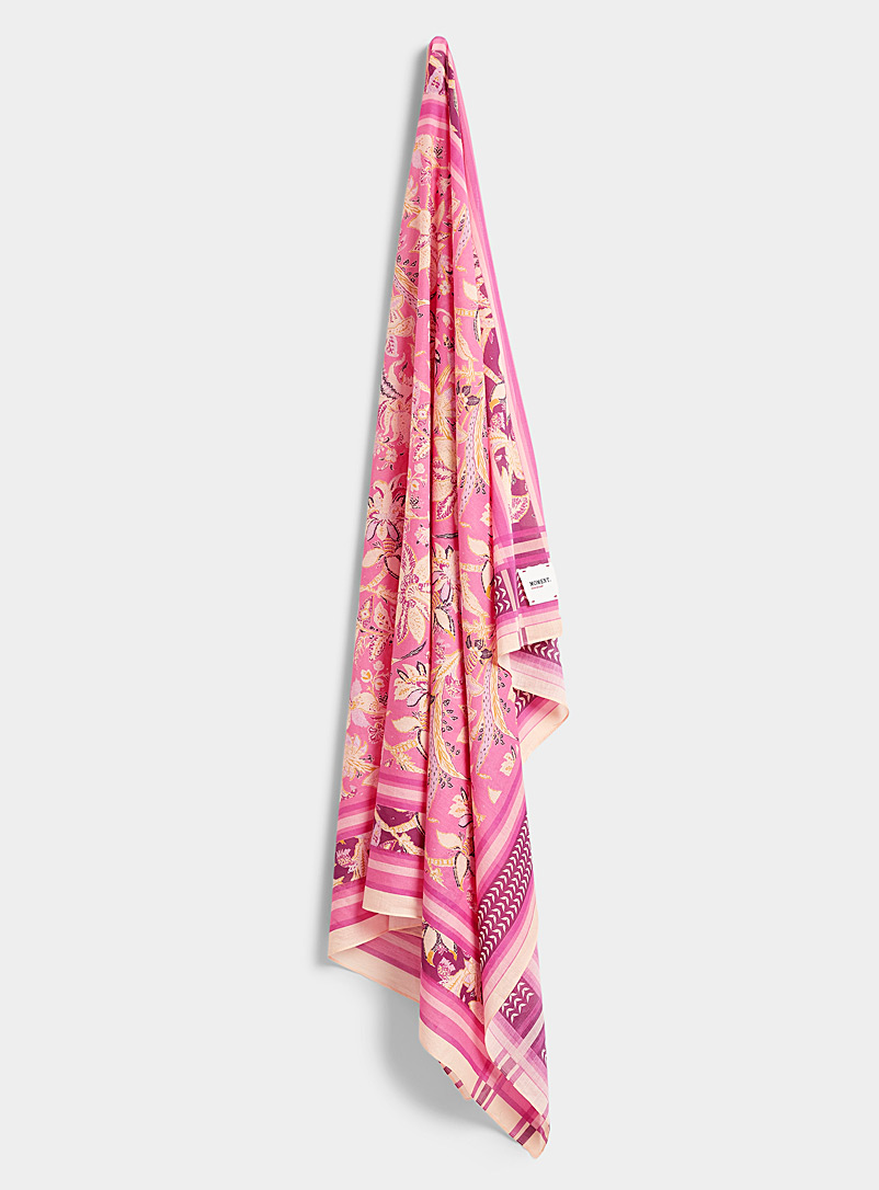 Moment by moment Fuchsia Fuchsia flora lightweight scarf for women