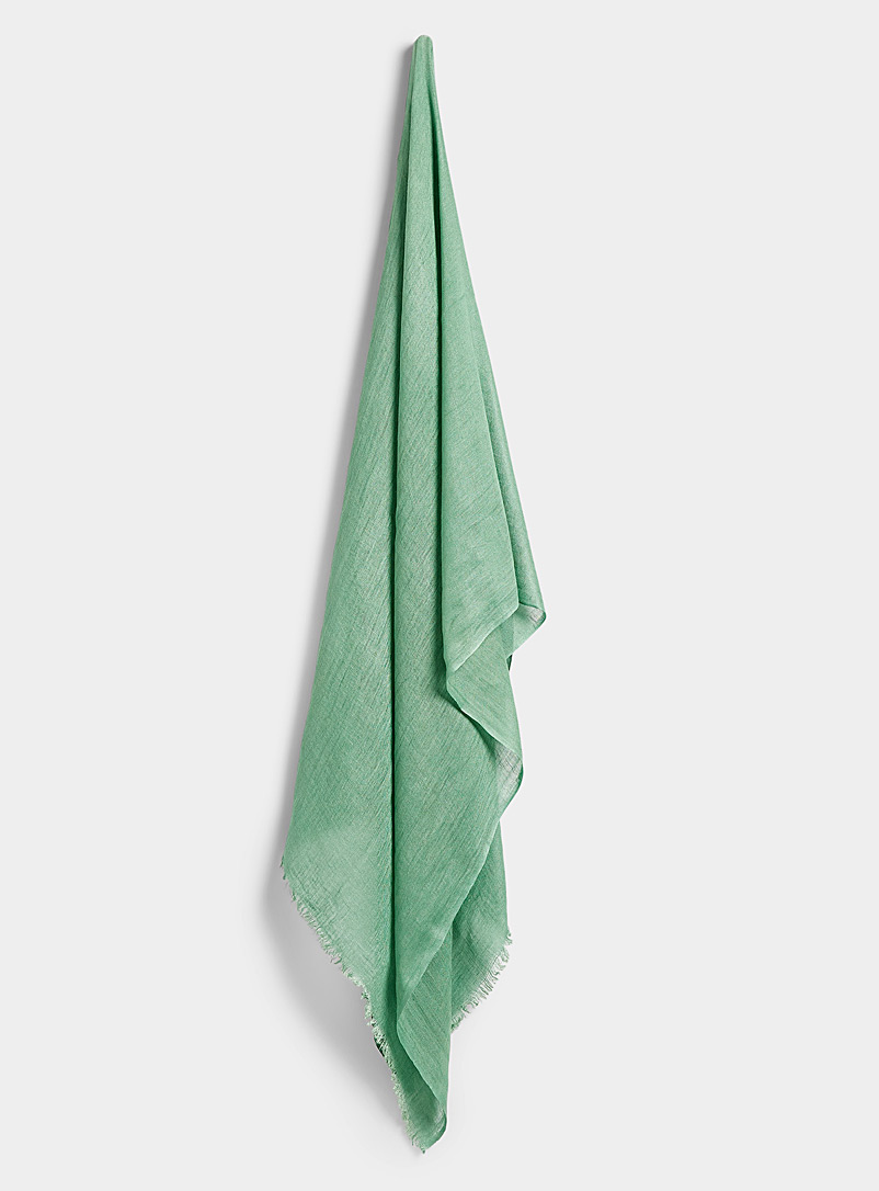 Moment by moment Pine/Bottle Green Solid lightweight linen-blend scarf for women