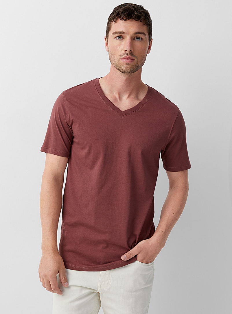 Le 31 Cherry Red 100% organic cotton V-neck T-shirt for men