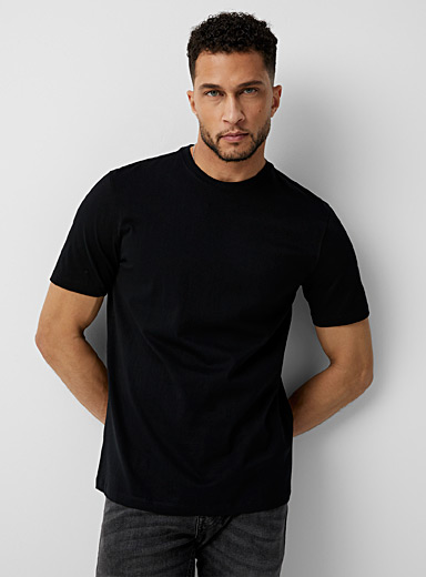 Le t-shirt col rond pur coton bio <b>Coupe standard</b>