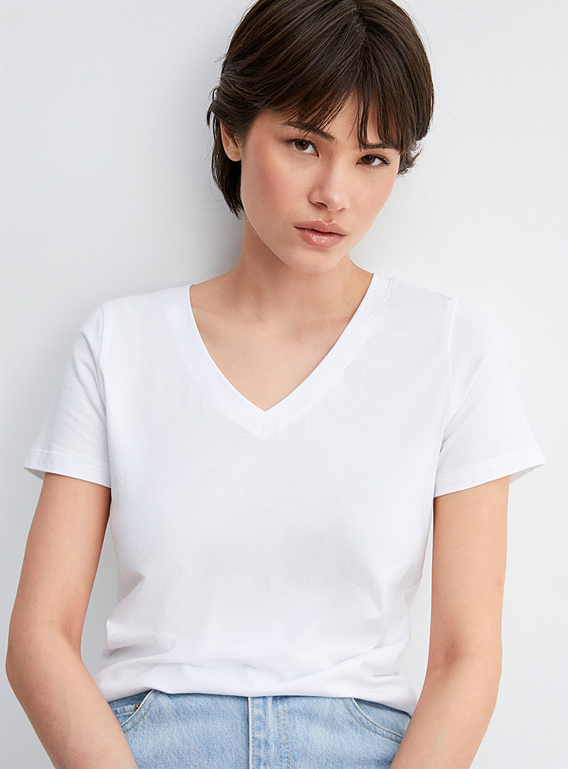 Twik: Le t-shirt col V jersey léger <b>Coupe ajustée</b> Blanc pour femme