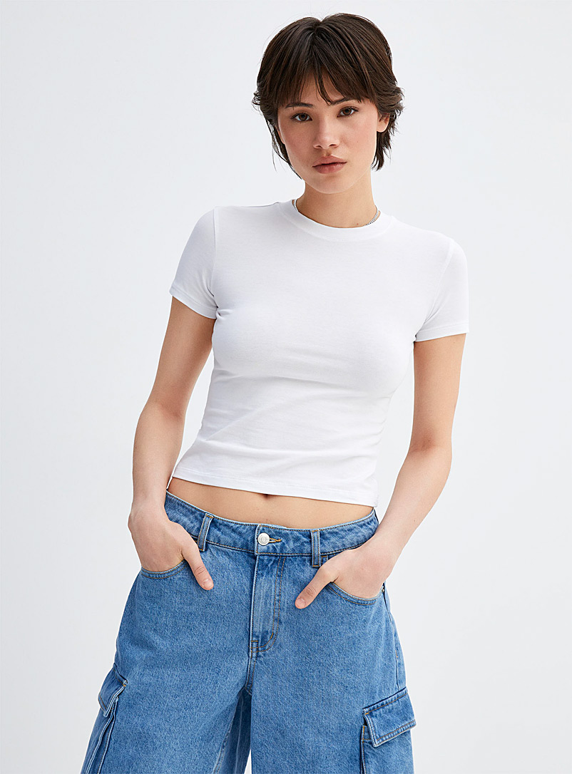 Twik: Le t-shirt col rond manches courtes <b>Coupe très ajustée</b> Blanc pour femme