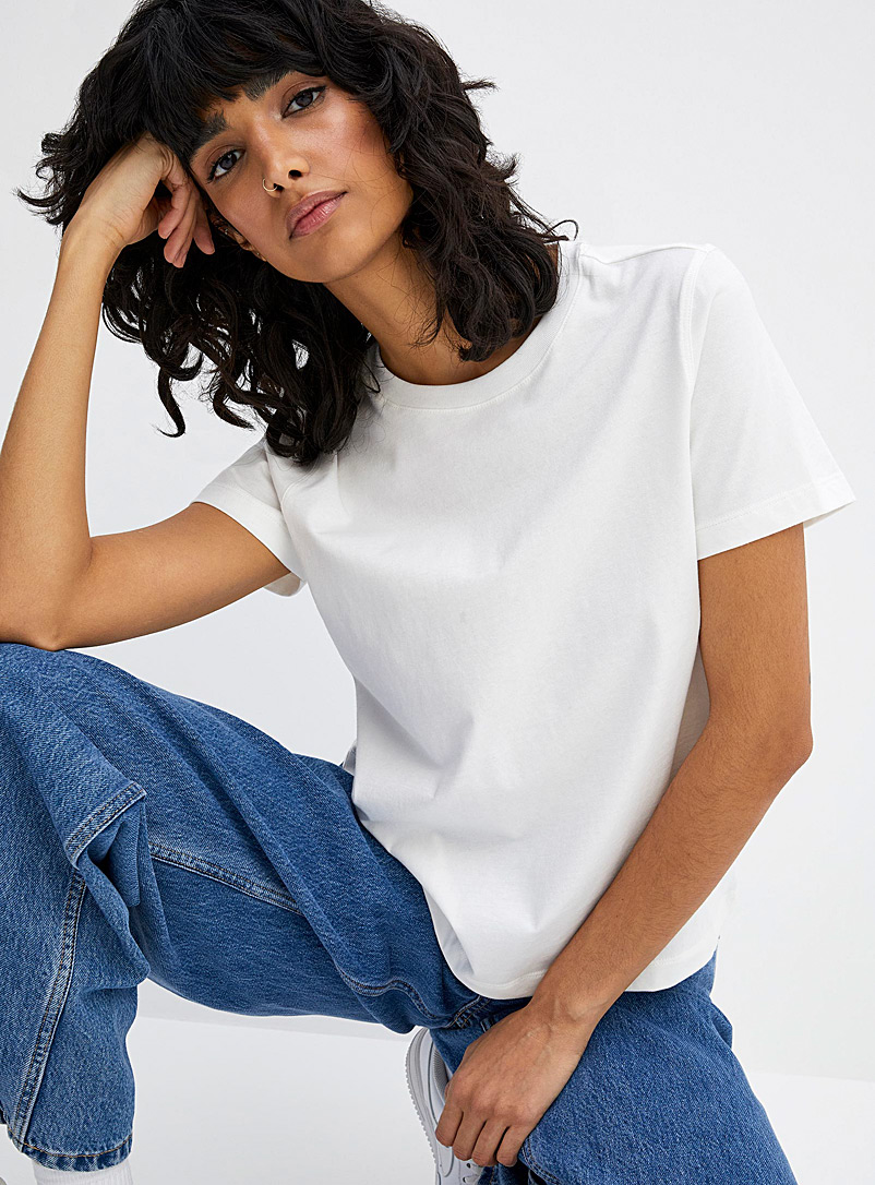 Twik Off White Solid thin jersey crew-neck tee <b>Relaxed fit</b> for women