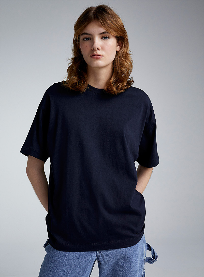 Twik: Le t-shirt col rond jersey mince uni <b>Coupe ample</b> Bleu marine - Bleu nuit pour femme