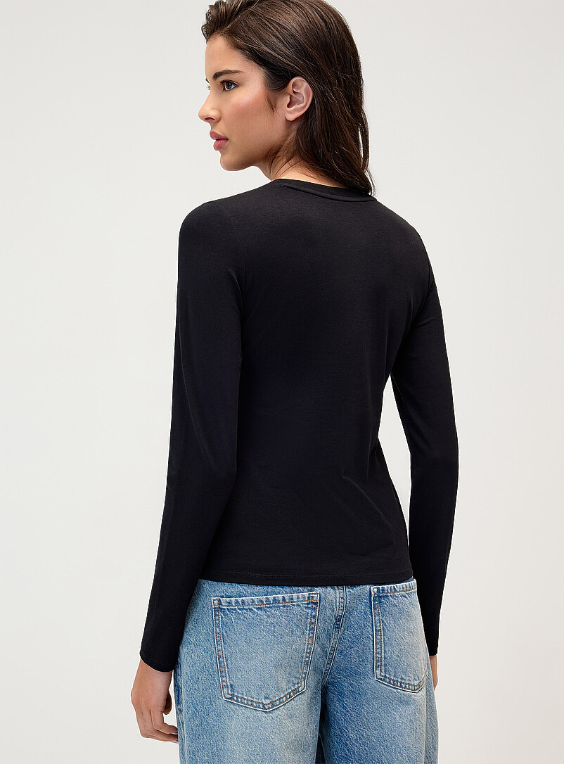 Twik: Le t-shirt manches longues coton bio <b>Coupe ajust&eacute;e</b> Noir pour femme