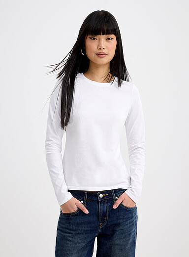 Le t-shirt manches longues coton bio <b>Coupe ajust&eacute;e</b>