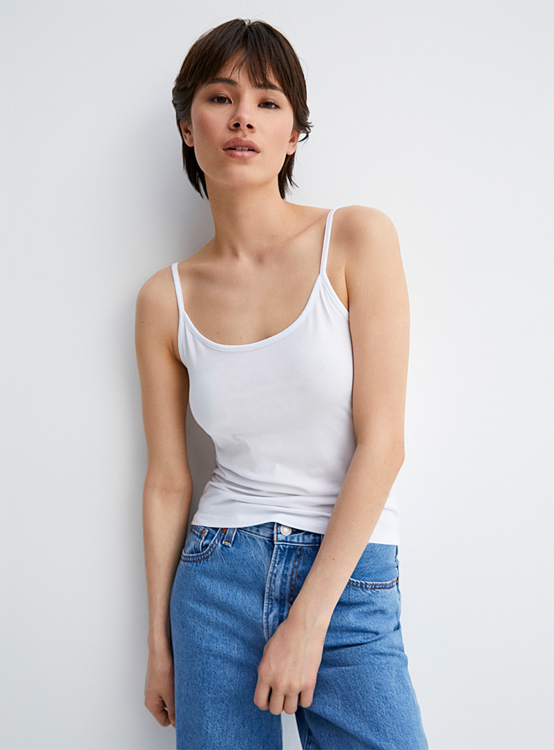 Fine Straps Plain Lightweight Cami Slim Fit
