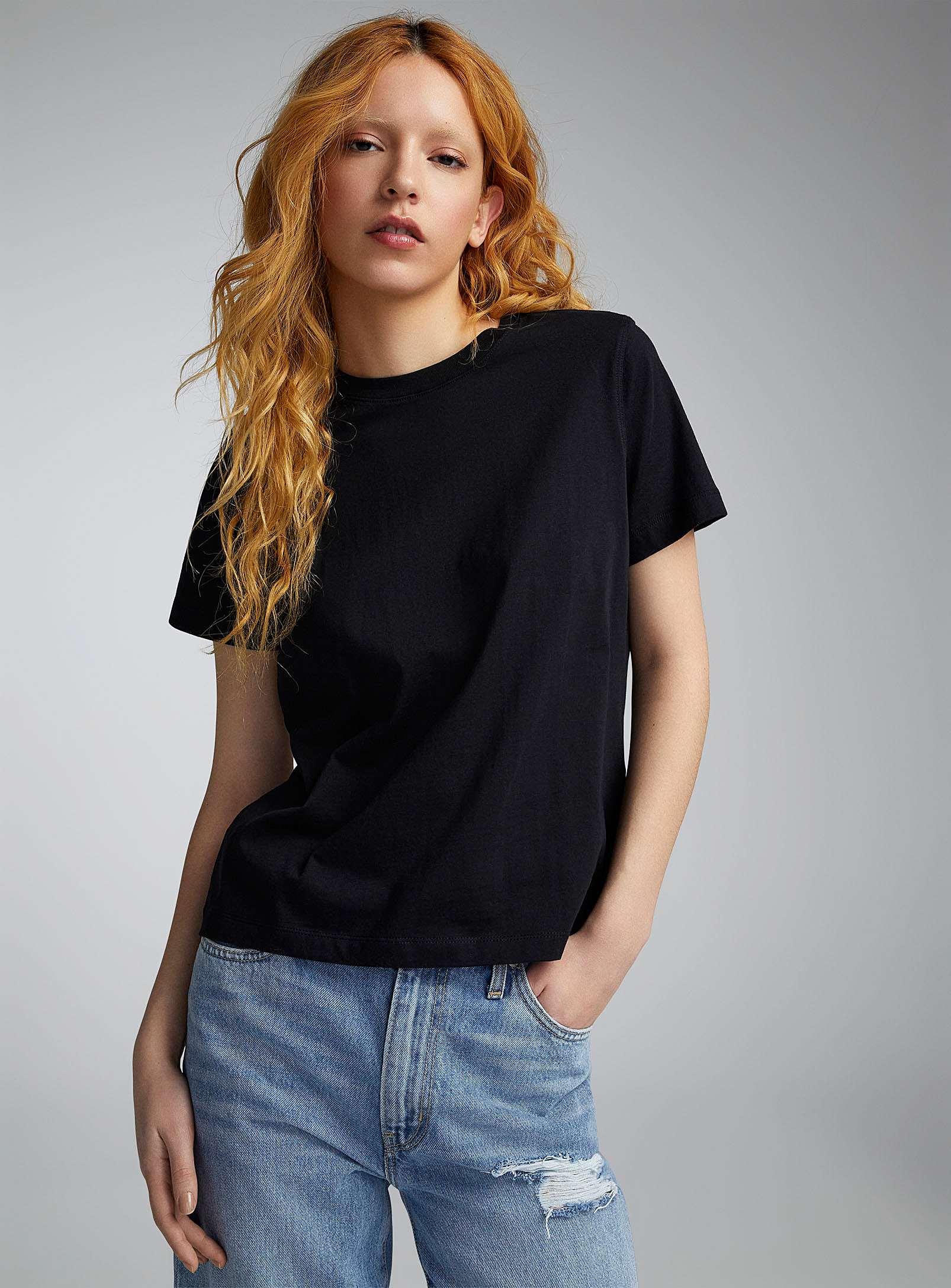 Twik Solid Thin Jersey Crew-neck Tee Relaxed Fit In Black