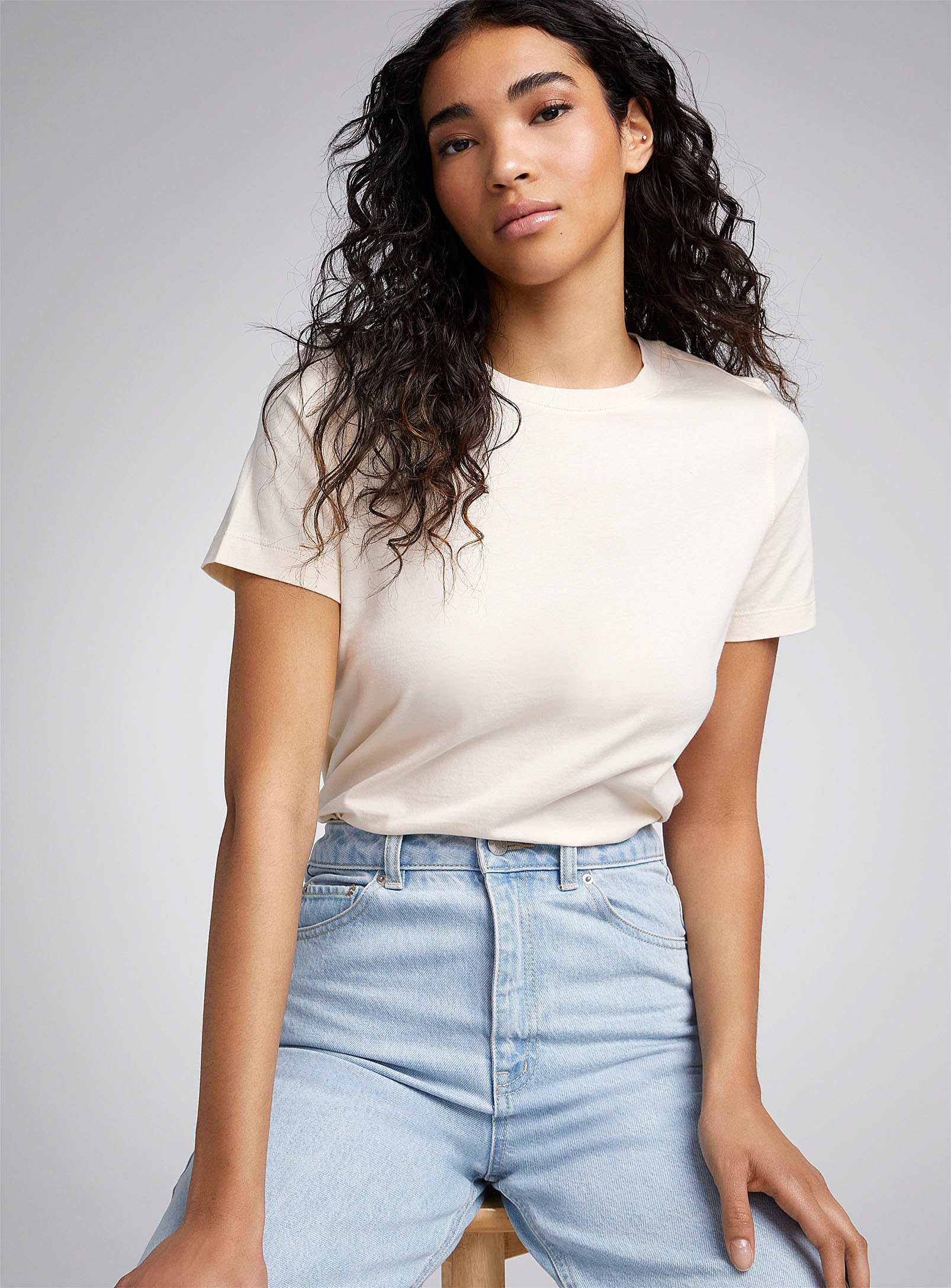 Twik Solid Thin Jersey Crew-neck Tee Relaxed Fit In Ecru/linen